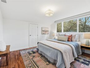 1049 S 112th Street, Seattle WA 98168