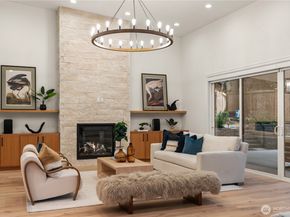 11204 108th Ave NE, Kirkland WA 98033