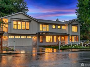 11204 108th Ave NE, Kirkland WA 98033
