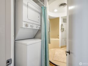 98 Union Street 1210, Seattle WA 98101
