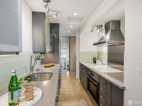 98 Union Street 1210, Seattle WA 98101
