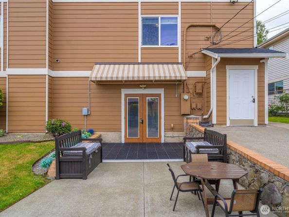 11031 Cornell Avenue S, Seattle WA 98178