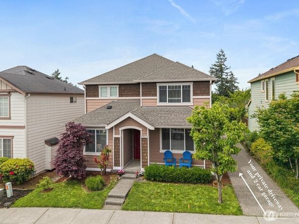 17071 165th Avenue SE, Renton WA 98058