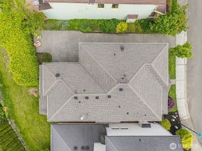 17071 165th Avenue SE, Renton WA 98058