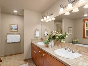 14157 Komedal Road NE, Bainbridge Island WA 98110