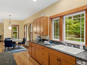 14157 Komedal Road NE, Bainbridge Island WA 98110