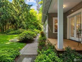14157 Komedal Road NE, Bainbridge Island WA 98110