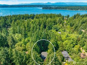 14157 Komedal Road NE, Bainbridge Island WA 98110