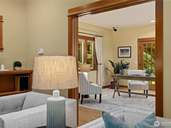 14157 Komedal Road NE, Bainbridge Island WA 98110