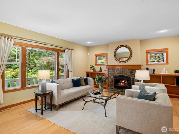 14157 Komedal Road NE, Bainbridge Island WA 98110