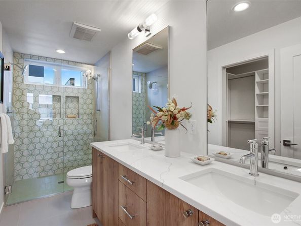 1311 31st Avenue S, Seattle WA 98144