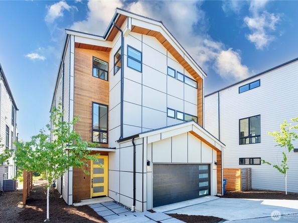 7107 Aurora Avenue N, Seattle WA 98103