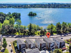 7107 Aurora Avenue N, Seattle WA 98103