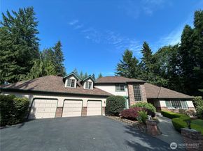 18118 236th Avenue NE, Woodinville WA 98077
