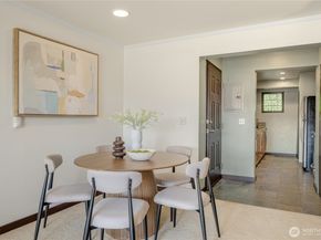 1504 Aurora Avenue N 407, Seattle WA 98109