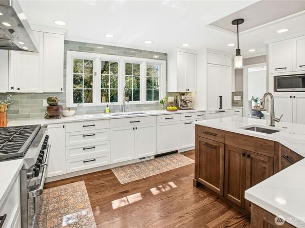 8150 Evergreen Lane, Mercer Island WA 98040