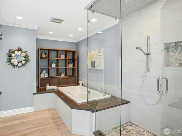 8150 Evergreen Lane, Mercer Island WA 98040