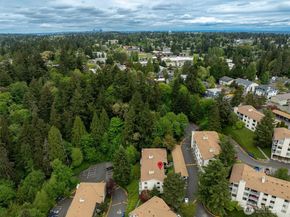 1220 SW 132nd Lane 523, Burien WA 98146