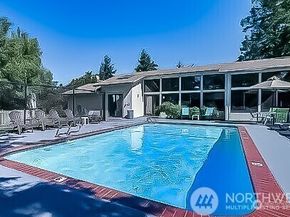 1220 SW 132nd Lane 523, Burien WA 98146