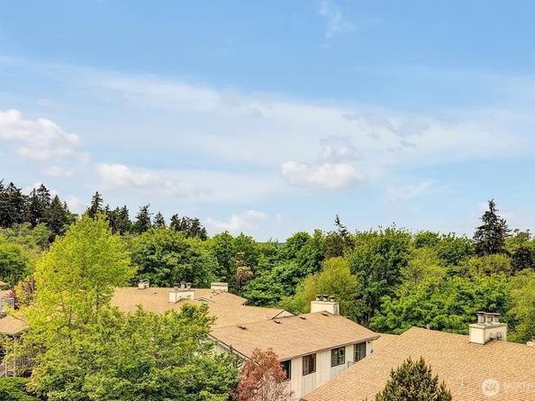 1220 SW 132nd Lane 523, Burien WA 98146