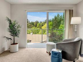 1220 SW 132nd Lane 523, Burien WA 98146