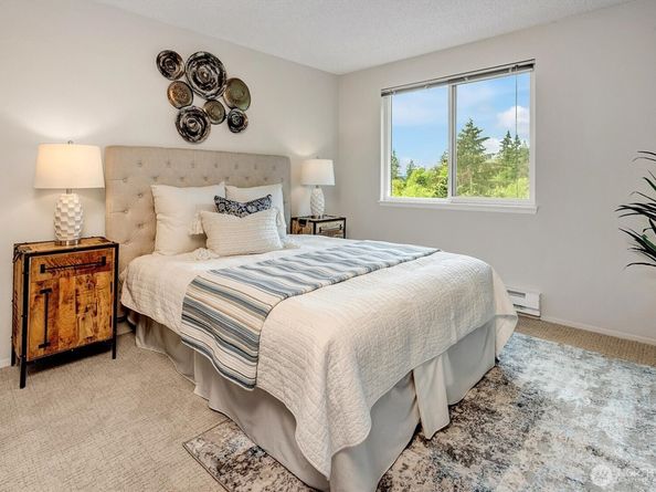 1220 SW 132nd Lane 523, Burien WA 98146