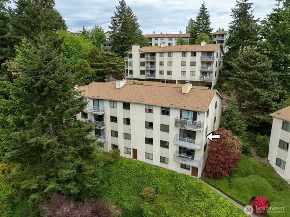 1220 SW 132nd Lane 523, Burien WA 98146