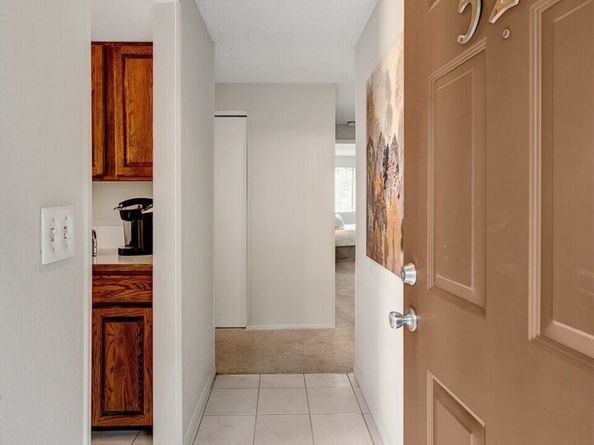 1220 SW 132nd Lane 523, Burien WA 98146