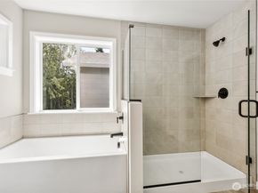 17602 NE Midnight Sun Loop, Poulsbo WA 98370