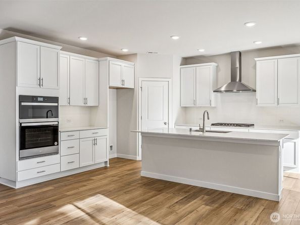 17602 NE Midnight Sun Loop, Poulsbo WA 98370