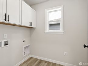 17602 NE Midnight Sun Loop, Poulsbo WA 98370
