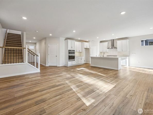17602 NE Midnight Sun Loop, Poulsbo WA 98370