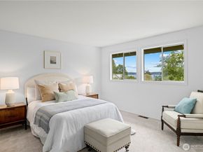 8484 NE County Park Road, Bainbridge Island WA 98110