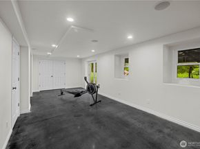 8484 NE County Park Road, Bainbridge Island WA 98110