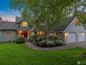 8484 NE County Park Road, Bainbridge Island WA 98110