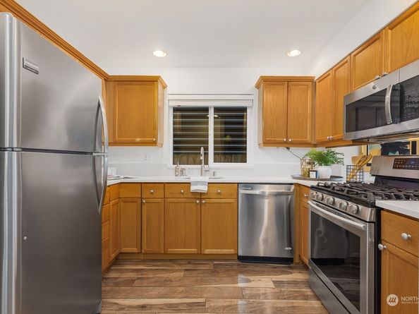2024 NW 57th Street 102, Seattle WA 98107