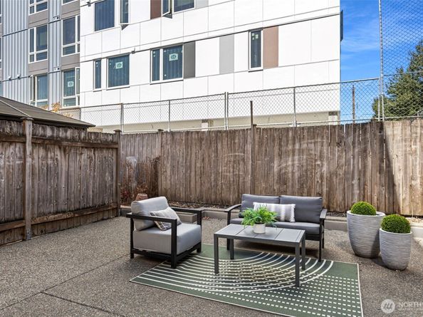 2024 NW 57th Street 102, Seattle WA 98107