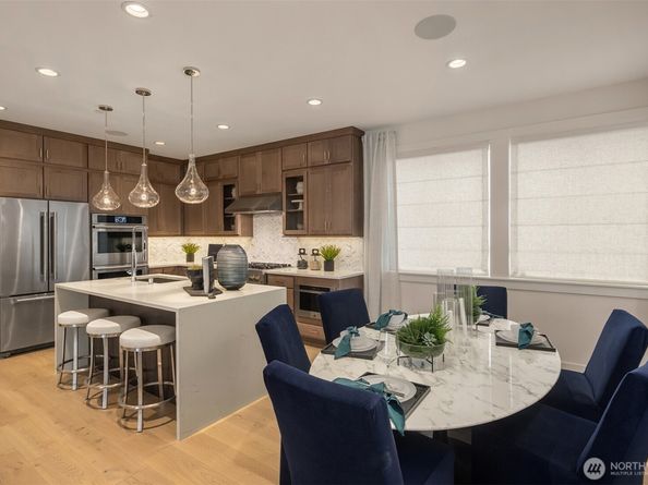 10819 (HS 99) 120TH Lane NE A, Kirkland WA 98033