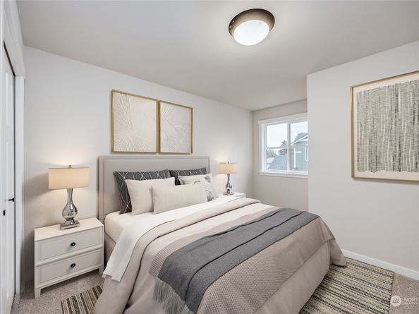 5021 NW Cedarside Loop, Silverdale WA 98383