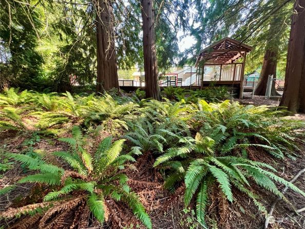13318 Beverly Park Boulevard, Mukilteo WA 98275