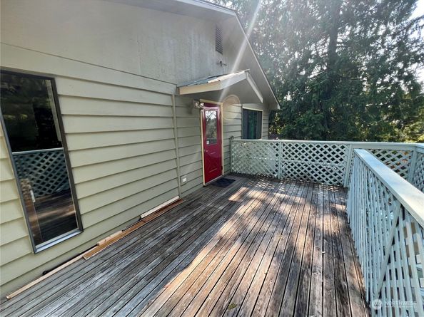 13318 Beverly Park Boulevard, Mukilteo WA 98275