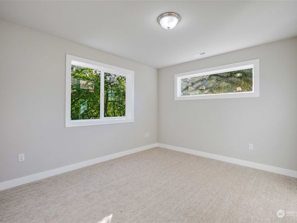 713 N 188th Street, Shoreline WA 98133