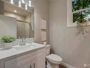 713 N 188th Street, Shoreline WA 98133