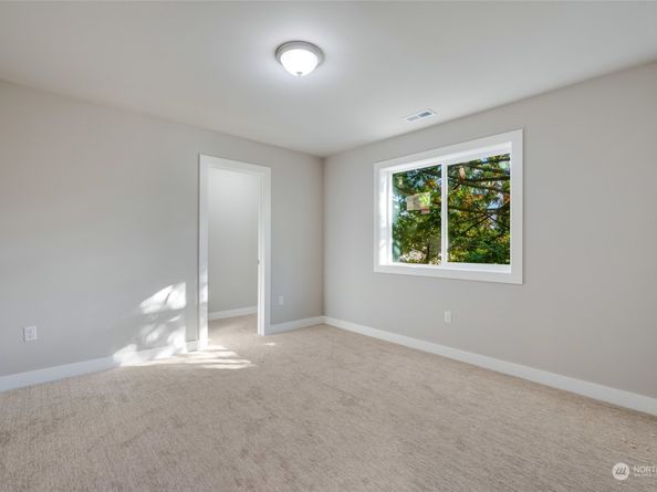 713 N 188th Street, Shoreline WA 98133