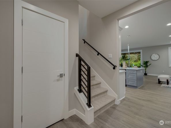 713 N 188th Street, Shoreline WA 98133