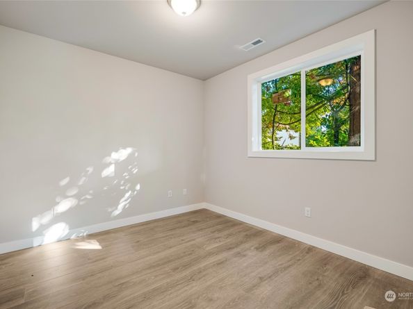 713 N 188th Street, Shoreline WA 98133