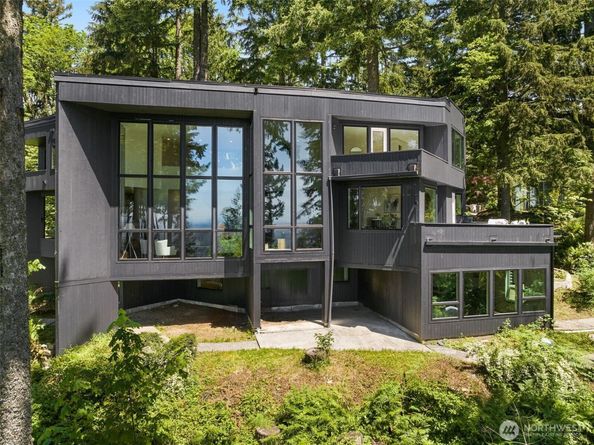 27541 SE 154th Place, Issaquah WA 98027