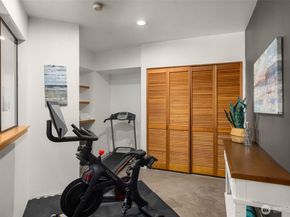 27541 SE 154th Place, Issaquah WA 98027