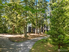 27541 SE 154th Place, Issaquah WA 98027
