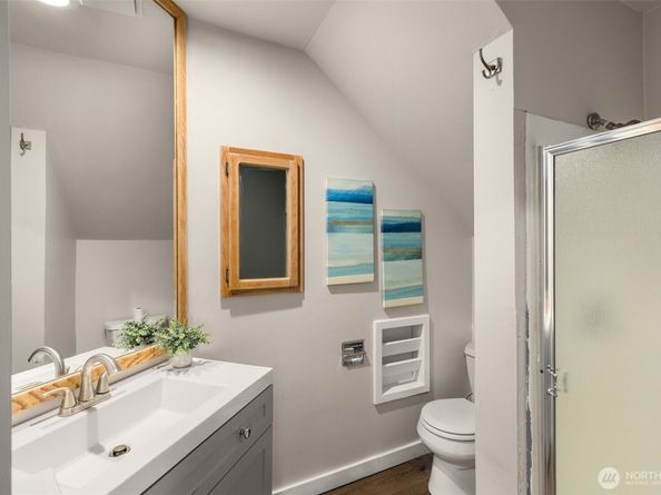 27541 SE 154th Place, Issaquah WA 98027